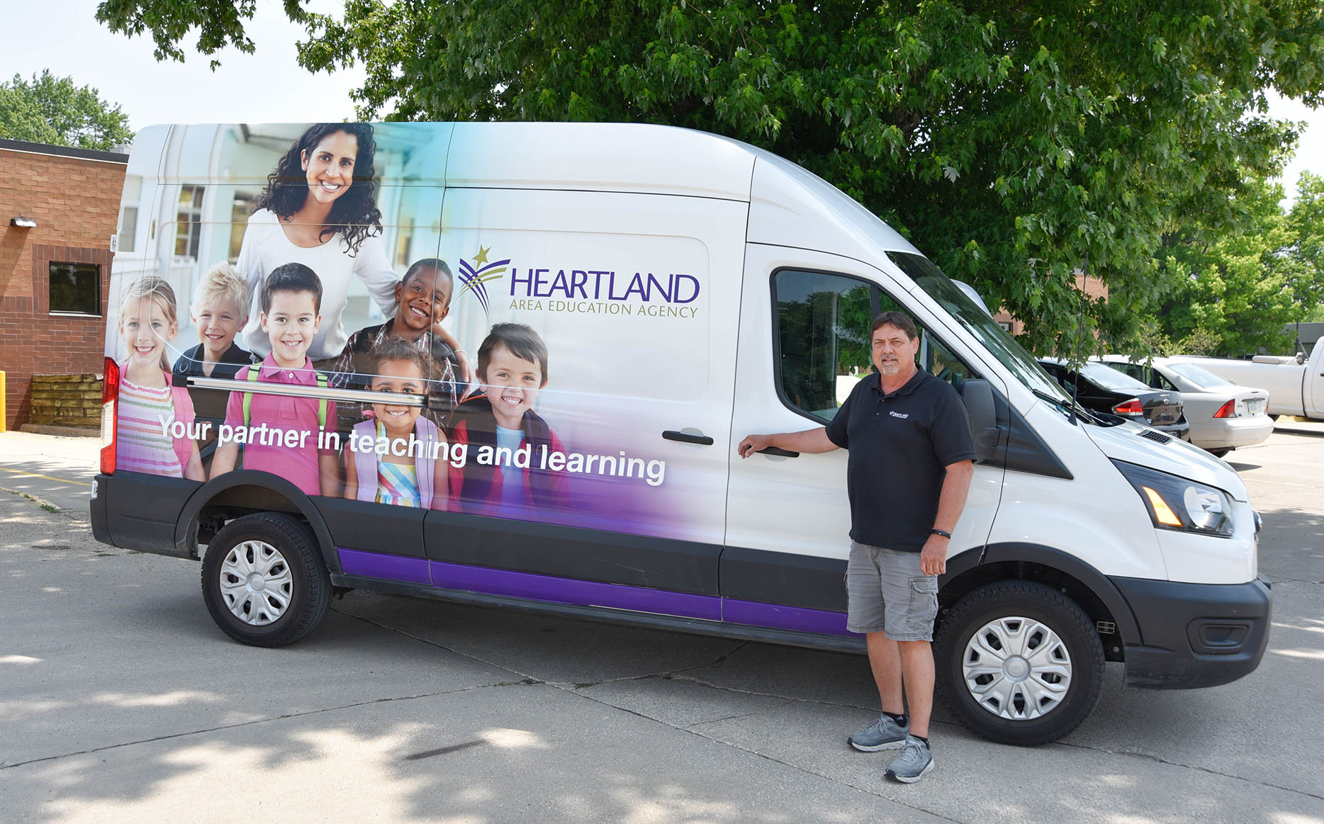 Van Delivery/Distribution Heartland AEAHeartland AEA